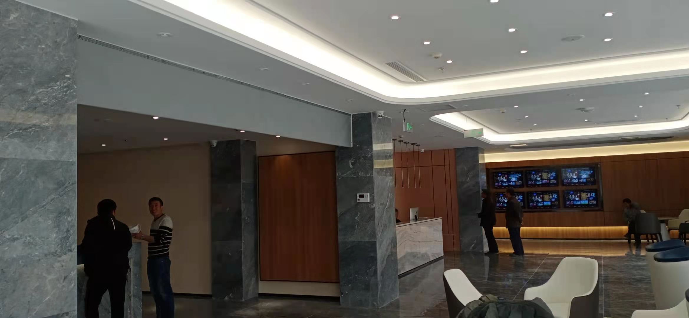 挡烟垂壁不同材料的特点介绍