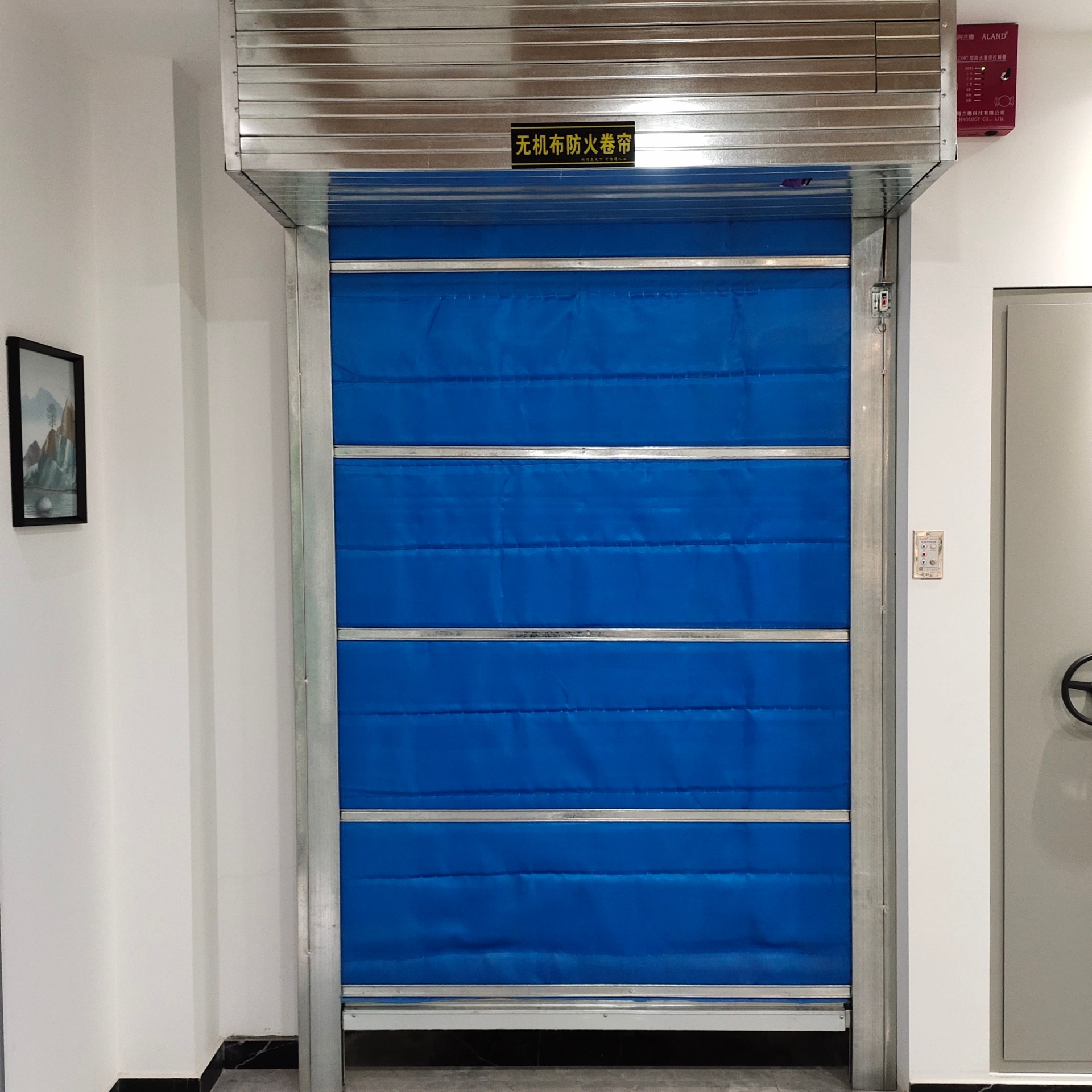 如何选择适合自己的卷闸门